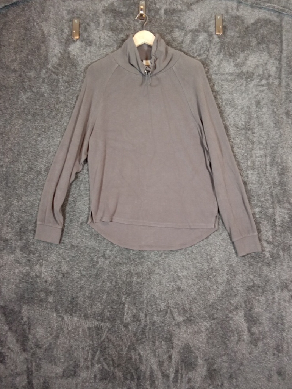 Varley Adkisson Pullover Womens Sweater Funnel Neck Stretchy Outdoors Size M
